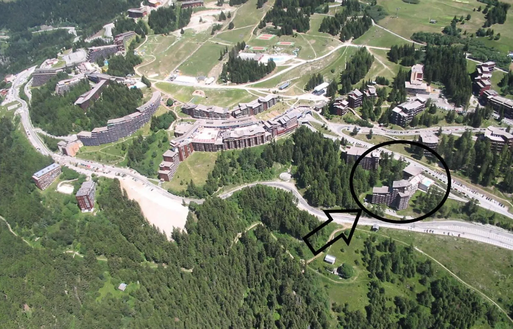 Apartment Residence Ruitor Arc 1800 - Appartement 2 Pieces Pour 4 Personnes Avec Un Jolie Vue Sur La Vallee, Proche Du Telecabine Dans Le Village De Charmettoger A Ar Mae-8681 Les Arcs  France